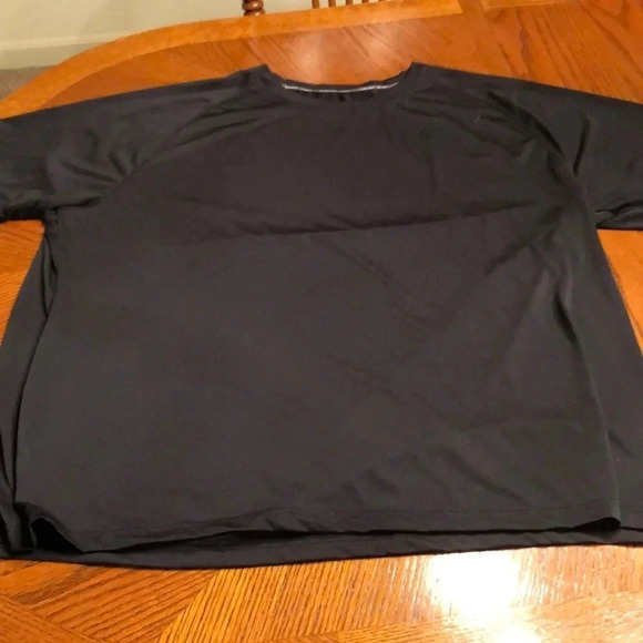 Cascade Sports Shirt - Picture 2 of 3